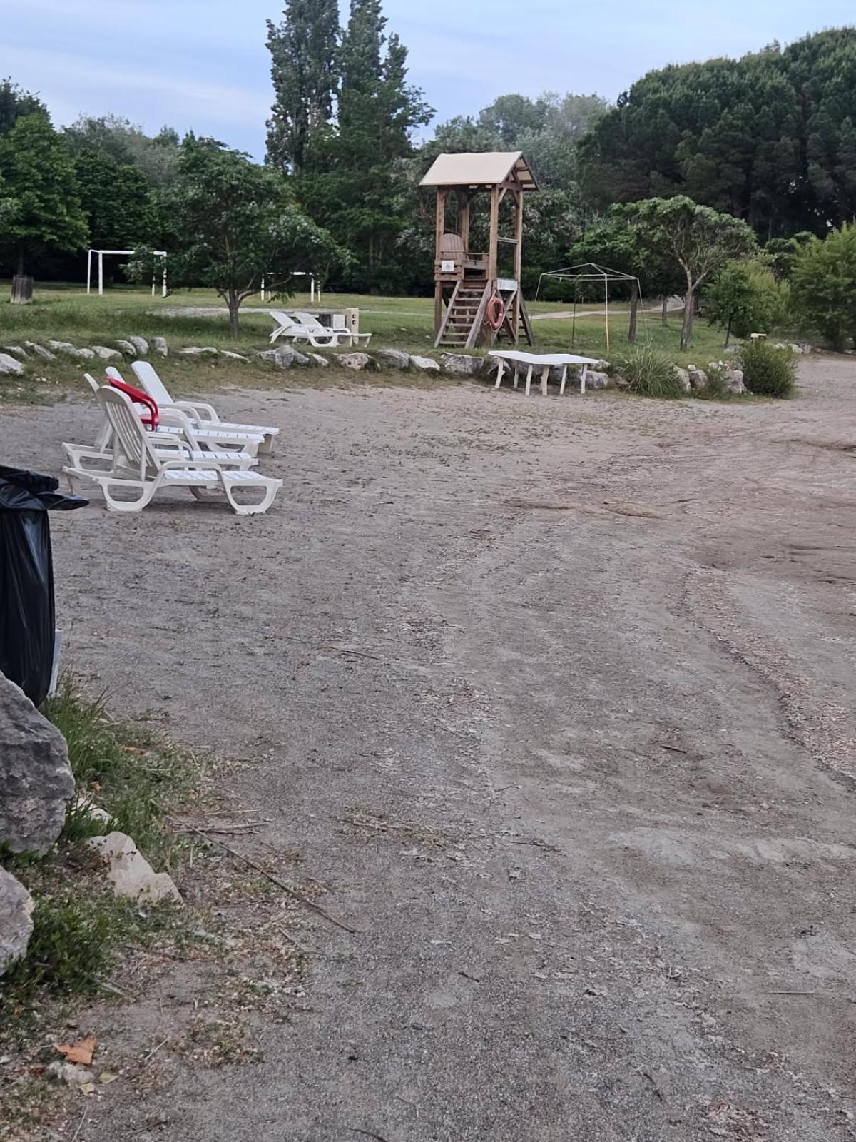 Mobil-Home 6 Personnes Chez Maylia Cadenet Zewnętrze zdjęcie